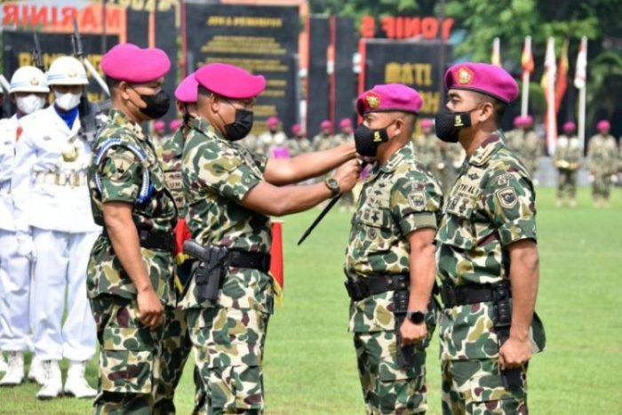 Acara Sertijab Komandan Batalyon Infanteri 5 Marinir | dok/photo: Dispen Kormar /Bicara Indonesia