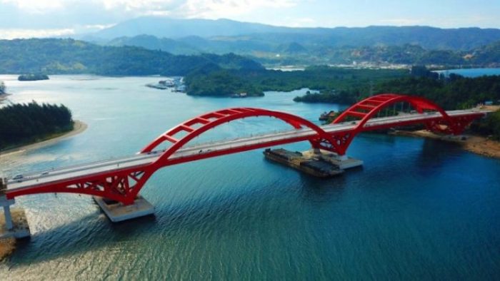 Jembatan Youtefa menghubungkan Holtekamp dengan Hamadi di Kota Jayapura, Provinsi Papua | dok/photo: PT Hutama Karya (Persero)