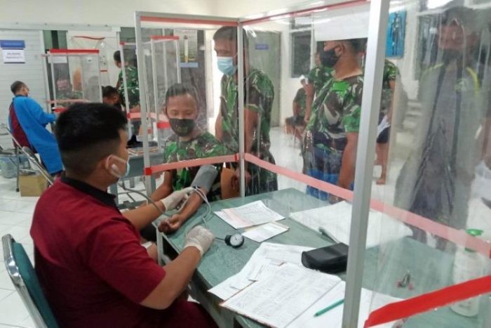 Uji Pemeriksaan Kesehatan (Urikkes) berlangsung di Rumah Sakit Marinir Ewa Pangalila Gunungsari, Surabaya, Kamis (10/03/2022) | dok/photo: Dispen Kormar