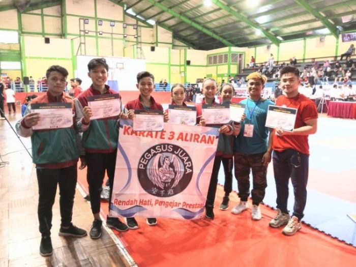 Dojo Pegasus dalam Kejuaraan Nasional Karate Lemkari I di Bandung, Jawa Barat | dok/photo: ist/ Bicaraindonesia.id