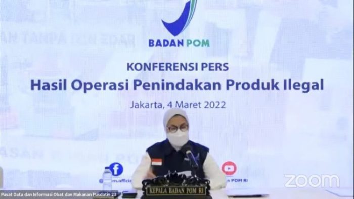 Kepala Badan POM, Penny K. Lukito saat menggelar konferensi pers di Jakarta, Jumat (04/03/2022) | dok/photo: Yt/ Badan POM RI