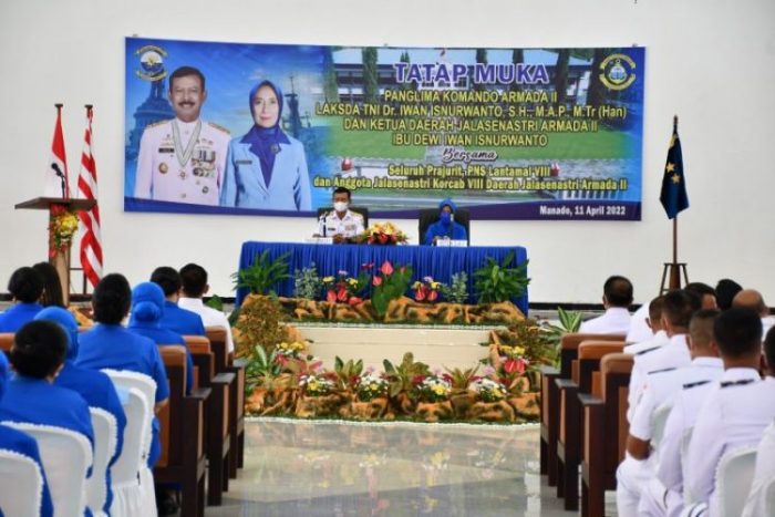 Tatap muka diikuti mulai dari Perwira, Bintara, Tamtama, PNS serta ibu-ibu pengurus Jalasenastri | dok/photo: Dispen Koarmada II