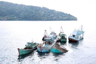 Ilustrasi: Pemusnahan Barang Bukti Kapal Illegal Fishing di Pontianak, Minggu (6/10/2019) | dok/photo: Humas KKP