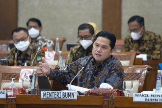 Menteri BUMN Erick Thohir saat mengikuti rapat kerja di Gedung DPR, Jakarta, Selasa (7/6/2022) | dok/photo: Humas BUMN