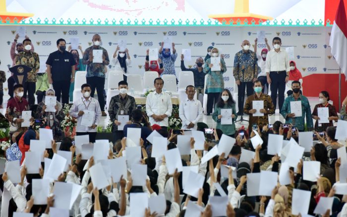 Presiden Jokowi saat acara Pemberian NIB pelaku UMK Perseorangan di Jakarta, Rabu (13/7/2022) | dok/photo: Humas Setkab