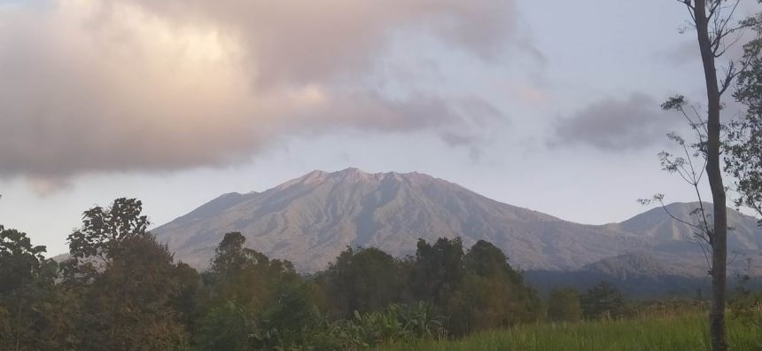 Aktivitas Gunung Raung di Provinsi Jawa Timur | dok/photo: Humas ESDM