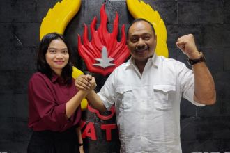 Atlet Wushu Jatim, Alisya Mellynar (kiri) | dok/photo: Istimewa