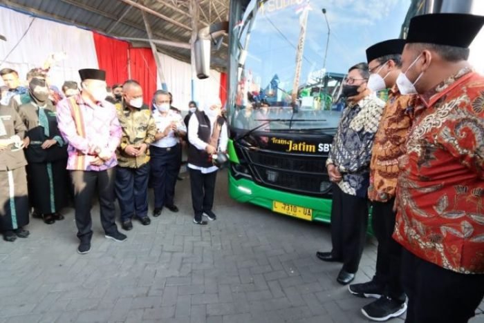 Launching Bus Trans Jatim di Terminal Porong, Sidoarjo, Jawa Timur, Jumat (19/8/2022) | source: Kominfo Jatim