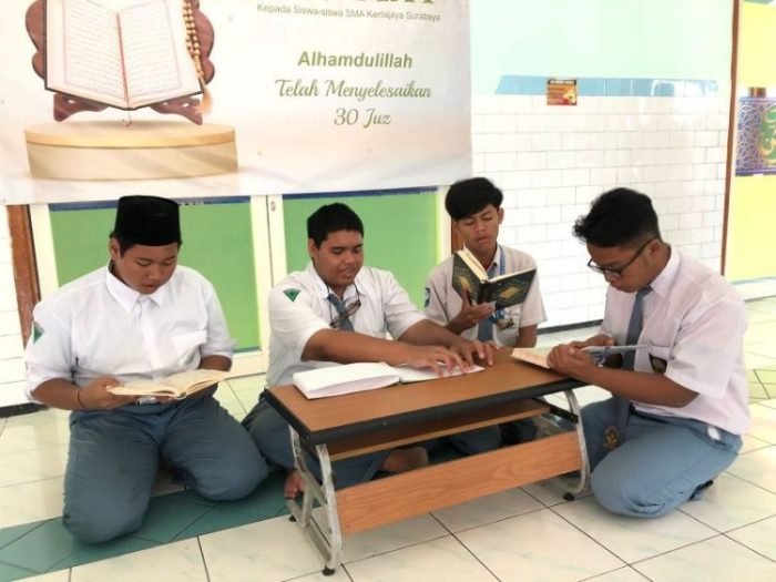 Siswa SMA Kertajaya Surabaya | dok/photo: Ist