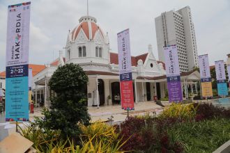 Alun-alun Balai Pemuda Surabaya menjadi salah satu lokasi kegiatan Road to Hari Antikorupsi Sedunia Tahun 2022 | dok/photo: Dinkominfo Surabaya