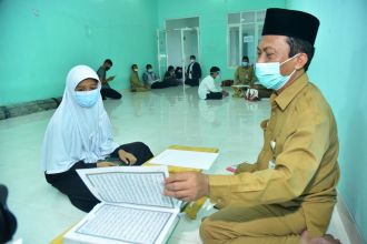 Seleksi calon penerima beasiswa penghafal kitab suci Al Qur'an di Kota Surabaya | dok/photo: Dispendik Surabaya