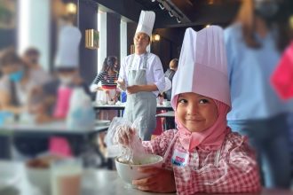 Fathin Amiratul Ummah, peraih juara 3 Kids Cooking Class di Favehotel Rungkut Surabaya, Sabtu (4/2/2023) | dok/photo: Istimewa