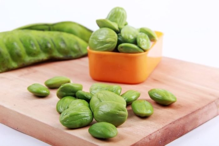 Ilustrasi biji petai| Source: Pixabay/endriyana