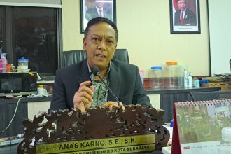 Wakil Ketua Komisi B DPRD Surabaya, Anas Karno | dok/foto: Istimewa