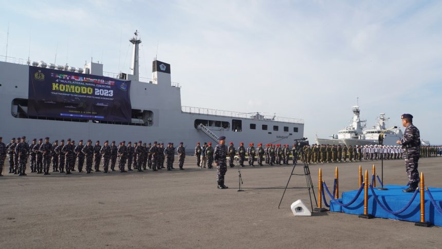 Apel Gelar Pasukan MNEK 2023 di Dermaga Madura, Ujung Surabaya, Koarmada II, Jumat (26/5/2023) | dok/foto: Dispen Koarmada II