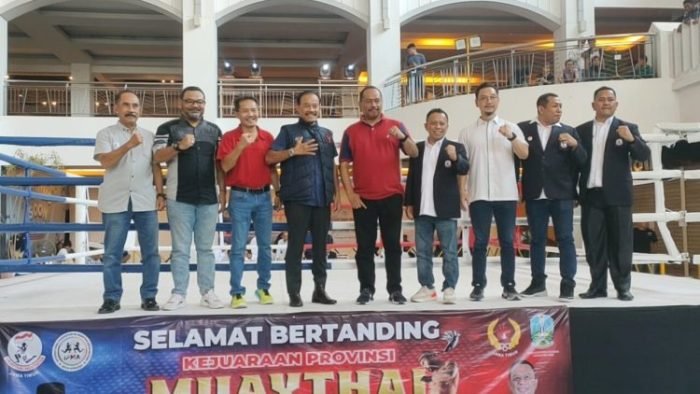 Pembukaan Kejurprov Muaythai Jatim di Mal Sutos Surabaya, Kamis (18/5/2023) | dok/foto: Ist