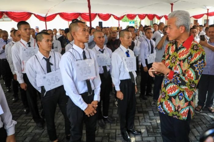 Gubernur Jawa Tengah Ganjar Pranowo saat menghadiri Pembukaan Tes Seleksi Magang Jepang tahun 2023, Senin (12/6/2023) | dok/foto: Istimewa