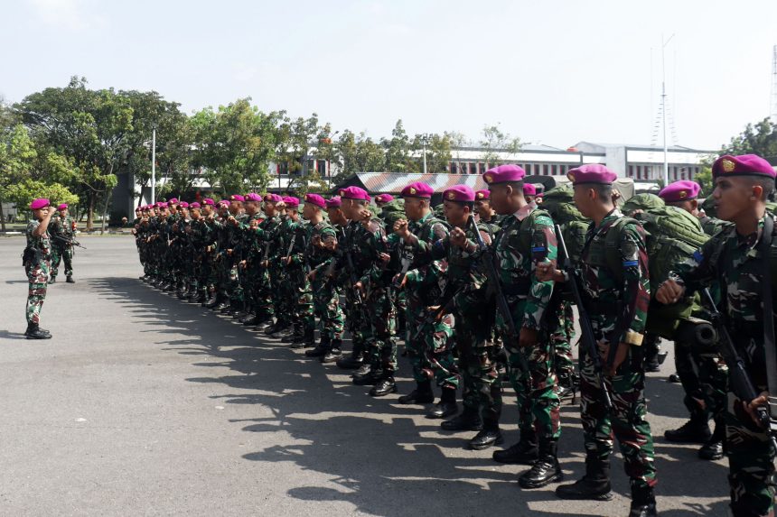 Apel pemberangkatan dan pelepasan prajurit Yonif 3 Marinir, Sabtu (17/06/2023) | dok/foto: Dispen Kormar