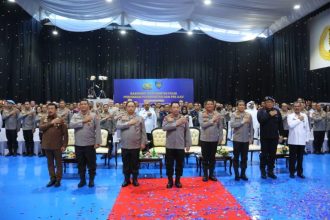 Kapolri Jenderal Listyo Sigit Prabowo saat membuka Rakernis Divhubinter Polri di Tangsel, Rabu (31/5/2023) | dok/foto: Humas Polri