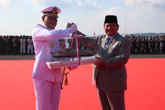 Upacara penyerahan dua KRI baru di Dermaga Madura, Koarmada II Ujung, Surabaya, Senin, 14 Agustus 2023 | Source: Humas Setjen Kemhan