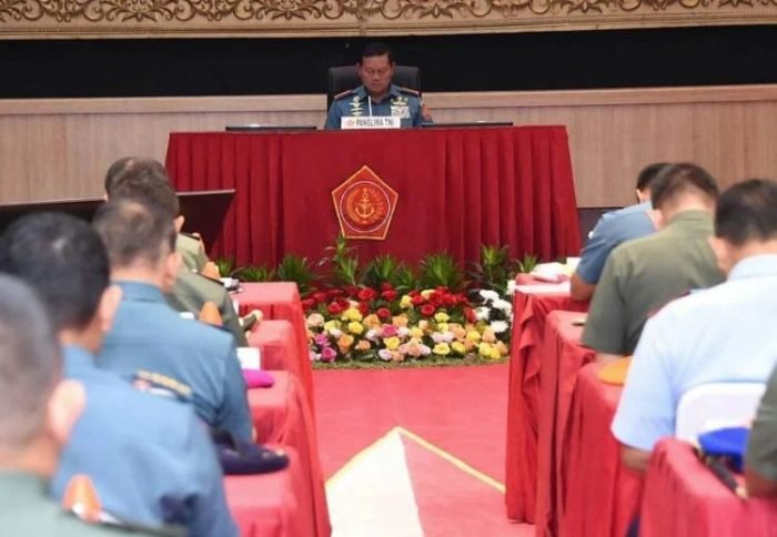 Pengarahan Panglima TNI kepada para Pangkotama TNI di Aula Gatot Soebroto Mabes TNI, Cilangkap, Jakarta Timur, Selasa (12/9/2023) | Kredit Foto: Puspen TNI