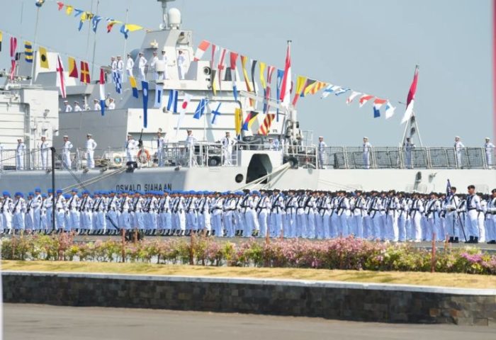 Upacara HUT ke-78 TNI Angkatan Laut di Dermaga Ujung Surabaya, Jawa Timur, Senin (11/9/2023) | Kredit Foto: Puspen TNI