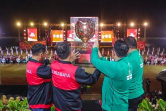 Closing Ceremony Porprov Jatim 2023 di Stadion Gajah Mada Mojosari, Kabupaten Mojokerto, Sabtu (16/9/2023) malam | Kredit Foto: Kominfo Surabaya
