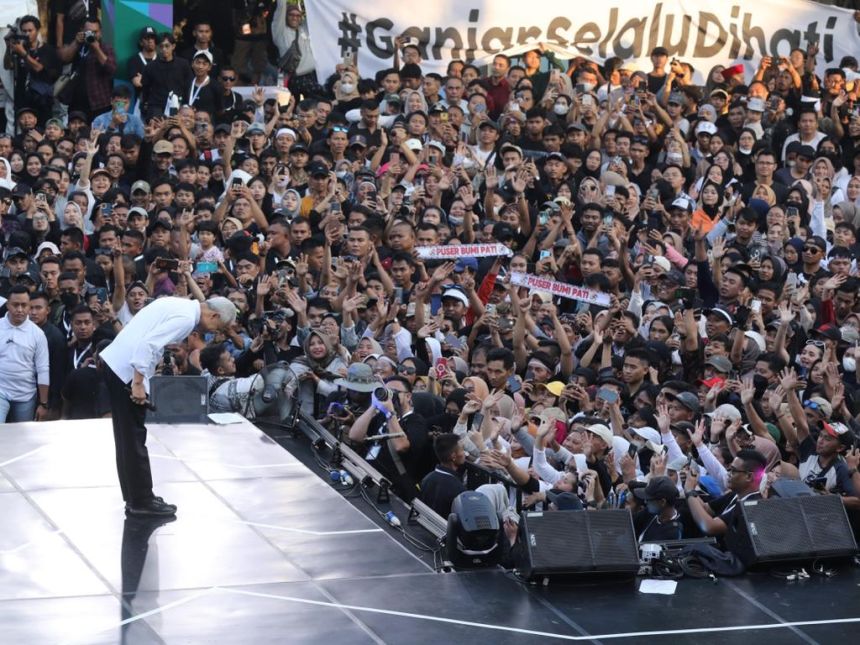 Ganjar Pranowo berpamitan ke warga Jawa Tengah setelah masa jabatannya resmi berakhir, Selasa, 5 September 2023 | Kredit Foto: Istimewa