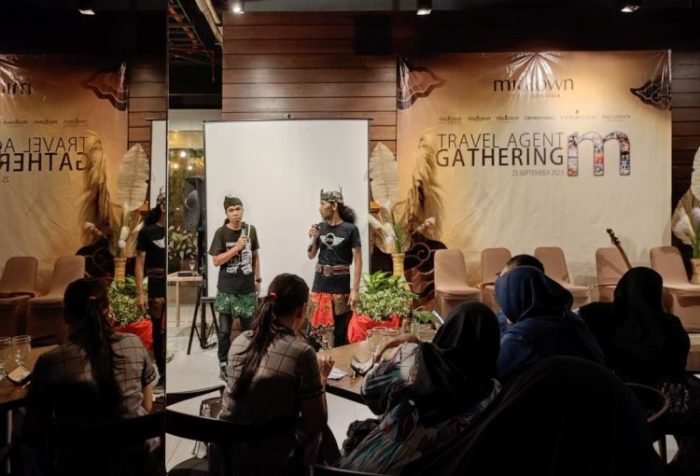 Travel Agent Gathering yang digelar di Town Hall Restaurant Hotel Midtown Surabaya Senin (24/9/2023) malam | Kredit Foto: Istimewa