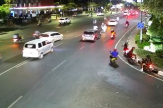 Jalan Ahmad Yani, Taman Pelangi Kota Surabaya, Selasa petang, 24 Oktober 2023 | source: SITS