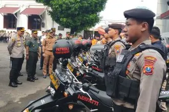 Apel gelar pasukan penanggulangan bencana Hidrometeorologi di Mapolrestabes Surabaya, Selasa (28/11/2023) | dok/foto: Ist/Bicaraindonesia.id