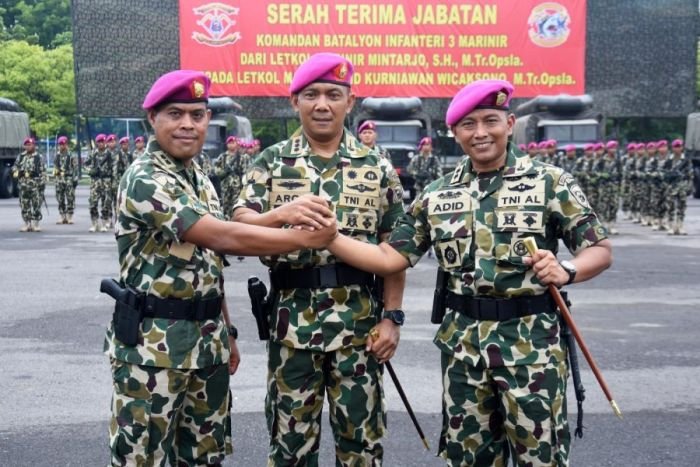 Upacara Sertijab Komandan Batalyon Infanteri 3 Marinir di lapangan apel Bhumi Marinir Gedangan, Sidoarjo, Jumat (1/12/2023) | dok/foto: Dispen Kormar