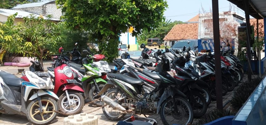 Barang bukti: Kendaraan bermotor kecelakaan lalu lintas | dok/foto: Ist/Syafi'i