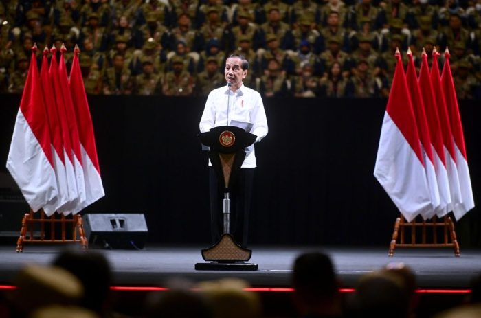Presiden Joko Widodo menyampaikan sambutan pada Rapat Konsolidasi Nasional 2023 dalam Rangka Kesiapan Pemilu 2024, di Istora Senayan, Jakarta, Sabtu (30/12/2023) dok/foto: BPMI Setpres