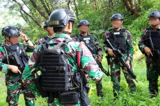 Latihan patroli tempur Yontaifib 2 Marinir, Selasa (9/1/2024) | dok/foto: Dispen Kormar