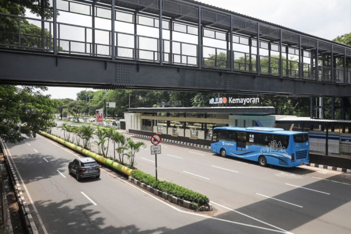 Ilustrasi: Bus Transjakarta di Halte Kemayoran, Jalan Benyamin Suaeb, Kemayoran, Jakarta Pusat, Minggu (14/1/2024) dok/foto: Pemprov DKI Jakarta