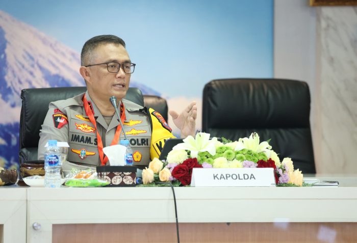 Kapolda Jawa Timur, Irjen Pol Imam Sugianto | dok/foto: Hum/Polda/Jk