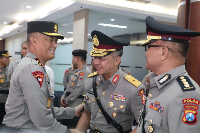 Upacara serah terima jabatan (sertijab) Polda Jawa Timur, di Gedung Patuh Mapolda Jatim, Rabu (10/1/2024) | dok/foto: Hum/Polda/Jk