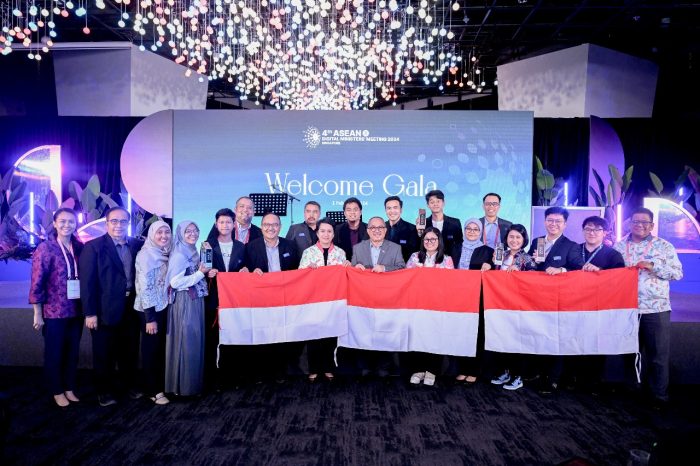 Finalis perwakilan Indonesia yakni INCLUDE Technology, Shieldtag, Crustea, PT Imaji Semesta Antropologi, dan PT Jaramba Mobilitas Nusantara bersama delegasi Kemkominfo RI