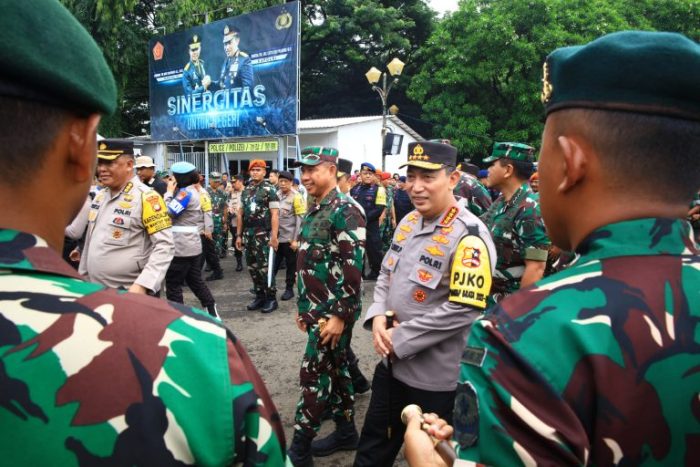 Kapolri Jenderal Listyo Sigit Prabowo saat melakukan pengecekan kesiapan pasukan pengamanan Pemilu di Lapangan Silang Monas, Jakarta, Rabu (14/2/2024) | dok/foto: Hum/Polri