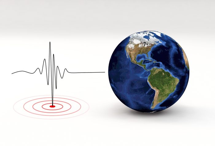 Ilustrasi gempa bumi | Source: pixabay
