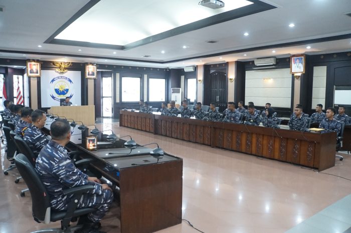 Penutupan pelatihan Tacticos TA 2024 di Gedung Candrasa Koarmada II, Surabaya, Jumat (26/4/2024) | dok/foto: Dispen Koarmada II