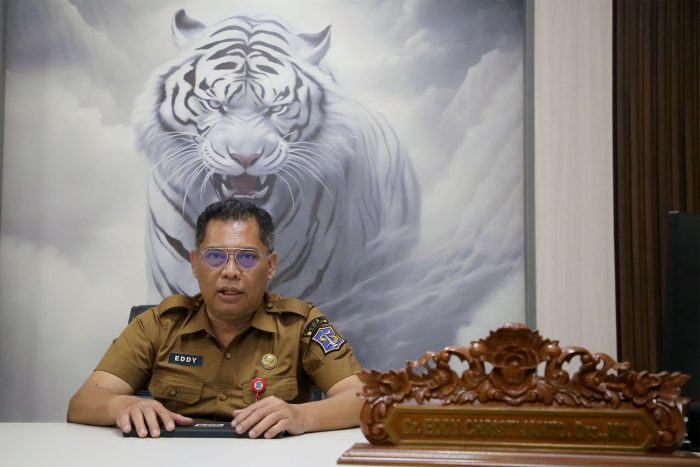 Kepala Dinas Kependudukan dan Pencatatan Sipil (Dispendukcapil) Kota Surabaya, Eddy Christijanto | dok/foto: Istimewa
