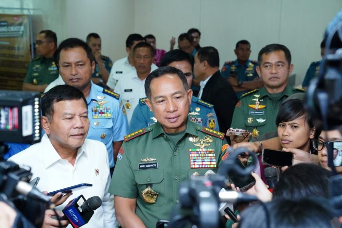 Panglima TNI Jenderal TNI Agus Subiyanto usai rapat dengan Komisi I DPR RI di Jakarta, Kamis (6/6/2024) | dok/foto: Puspen TNI