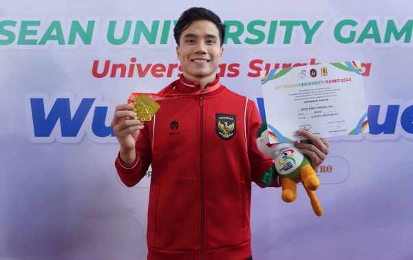 Seraf Naro Siregar, peraih medali emas cabor Wushu kategori daoshu dalam ASEAN University Games 2024 | Foto: T1/Bicara Indonesia