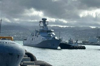 KRI Raden Eddy Martadinata-331 saat berlabuh di Pearl Harbour, Pulau Oahu, Hawaii, Rabu 26 Juni 2024 | Foto: Dispen Koarmada II