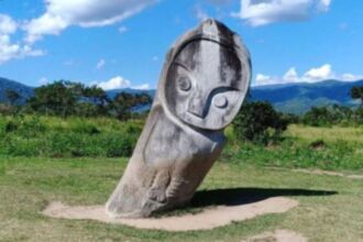 Batu Pallindo di Lembah Bada, Poso, Sulawesi Tengah | Foto: dok. Dinpar Sulawesi Tengah