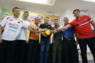 Konferensi pers Final Four PLN Mobile Proliga 2024, di Kota Surabaya | Foto: T1/Bicaraindonesia.id