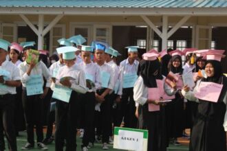 Ilustrasi: Masa Pengenalan Lingkungan Sekolah (MPLS) di SMA Negeri 5 Tanjungpinang, Riau, tahun 2022 | Source: sman5-tpi.sch.id