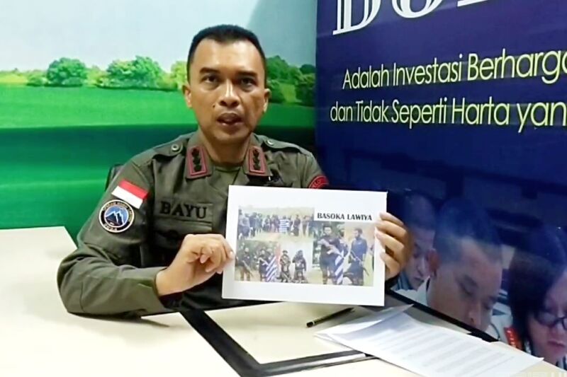Kasatgas Humas Ops Damai Cartenz-2024, Kombes Pol Bayu Suseno menjelaskan kronologi penangkapan | Foto: dok. Hum DOC-2024